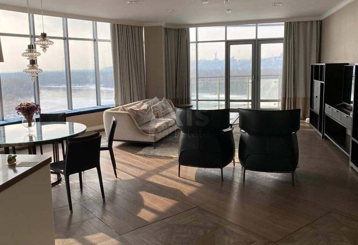 4k apartment vul. Okipnoi' Rai'sy 18