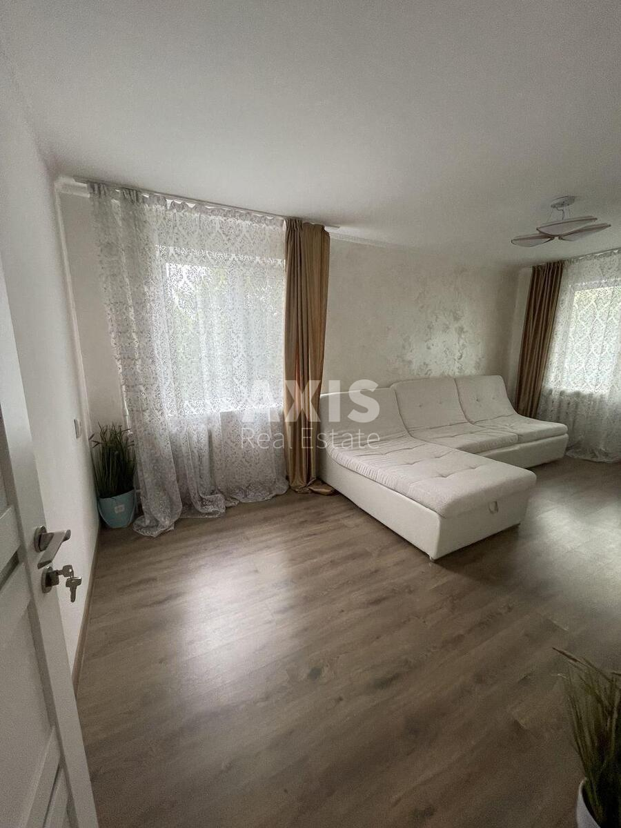 2k apartment pr-t Komarova Kosmonavta 22470595