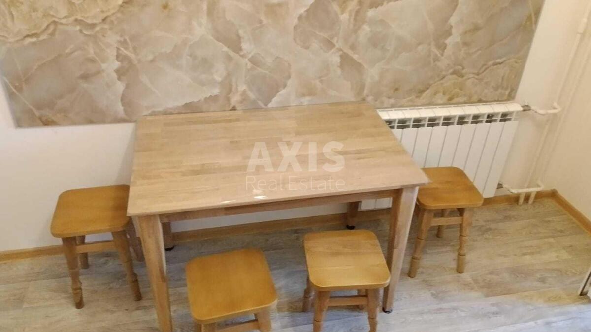 1к квартира ул. Верховинца Василия 10565490