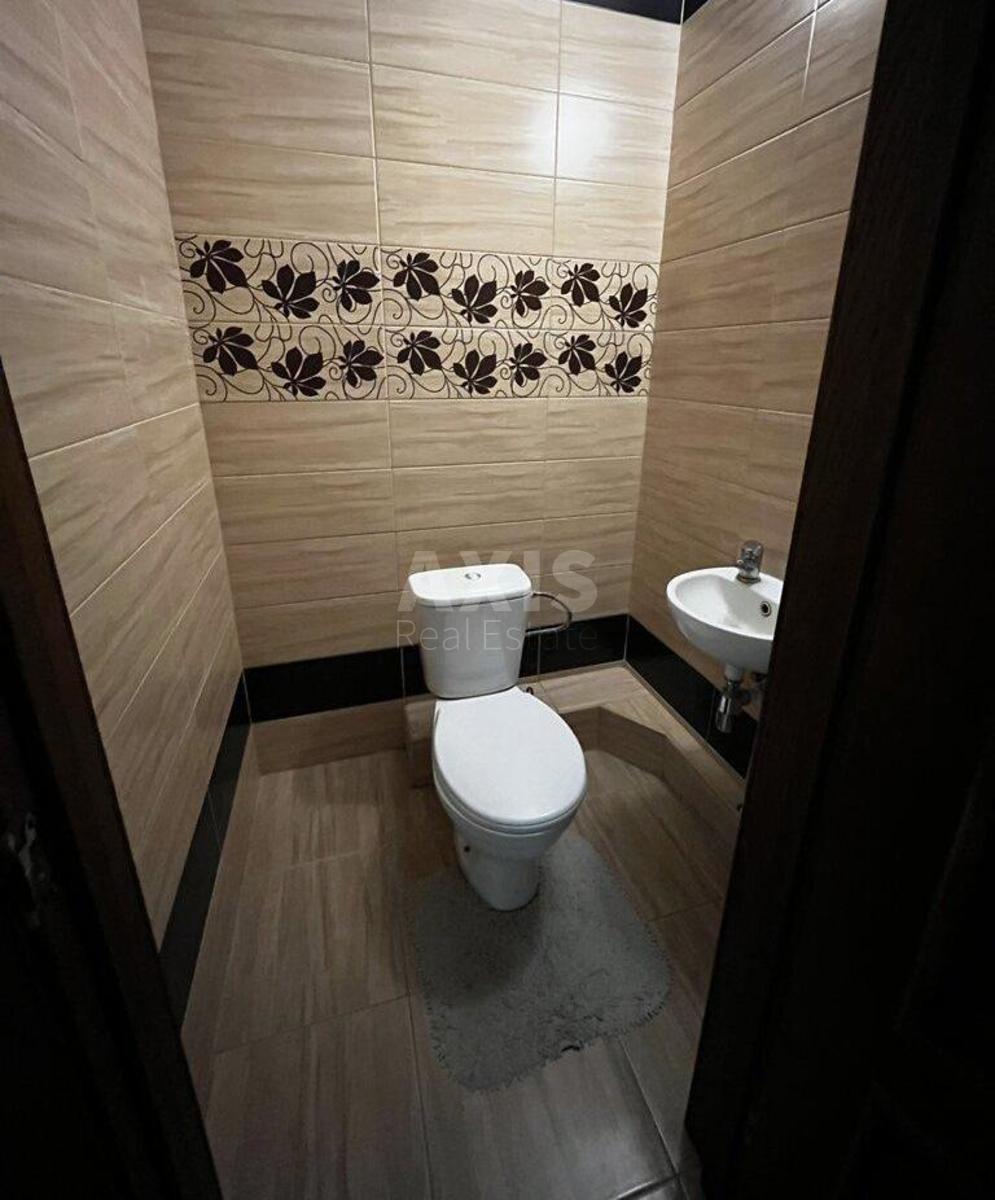 2k apartment pr-t Komarova Kosmonavta 466