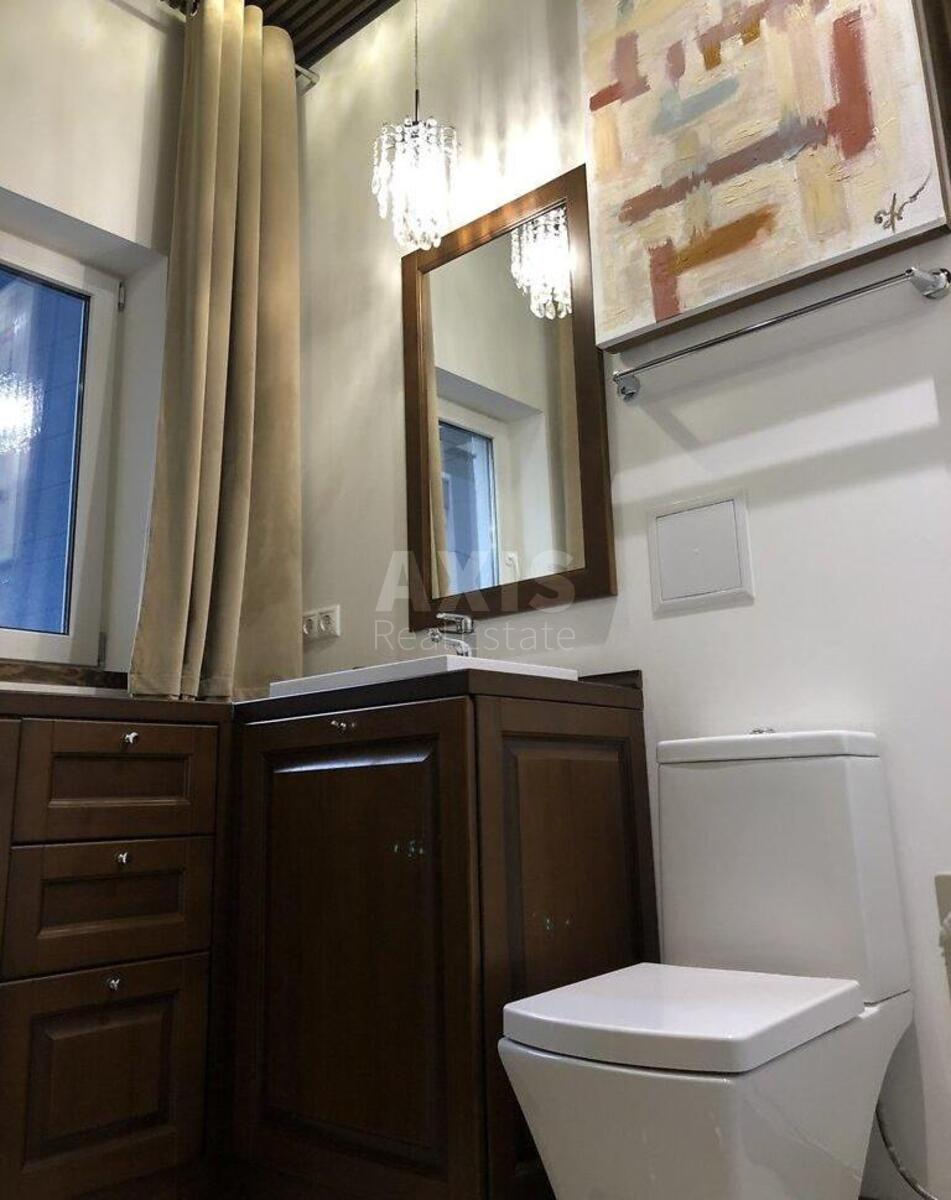 2к квартира ул. Джона Маккейна 7609755