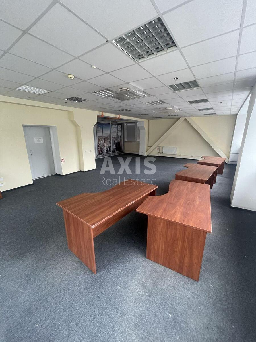 Office uzv. Klovs'kyj 7, 90m2