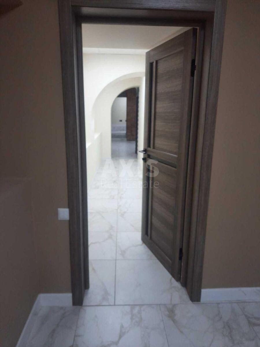 Office vul. Pervomajs'kogo Leonida 9А, 209m2626289