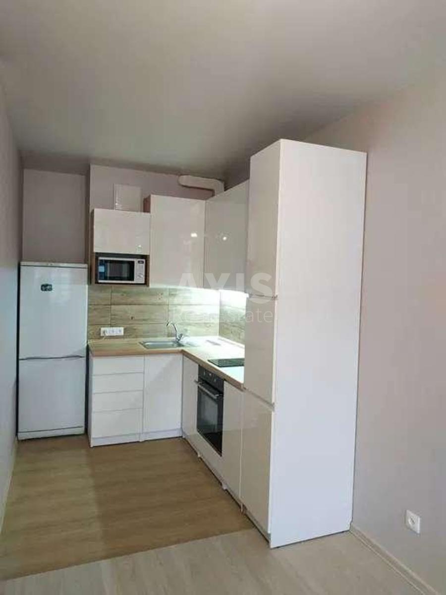 1k apartment vul. Kahovs'ka 60