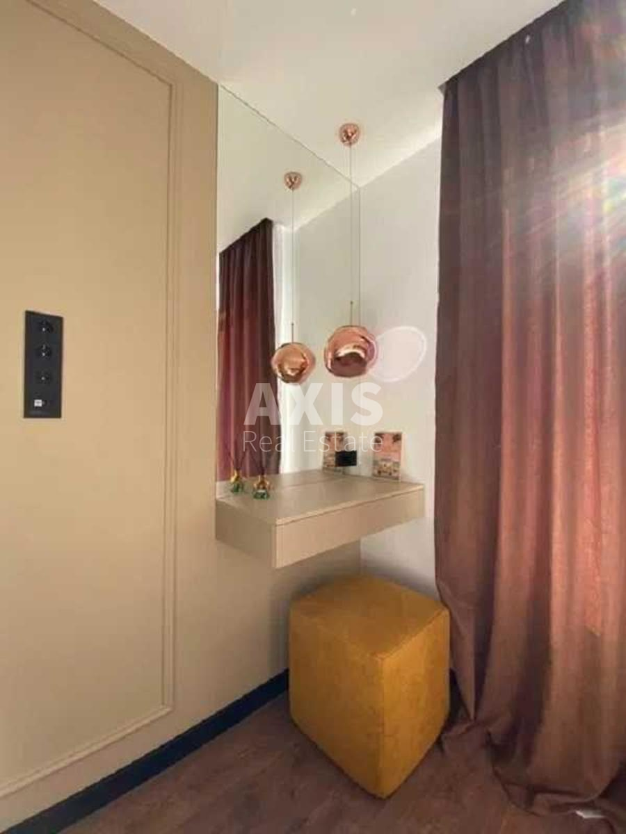 2k apartment nab. Dniprovs'ka 184
