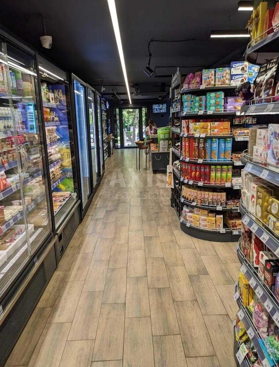 Trade object vul. Zaporozhcja Petra 13, 213m22