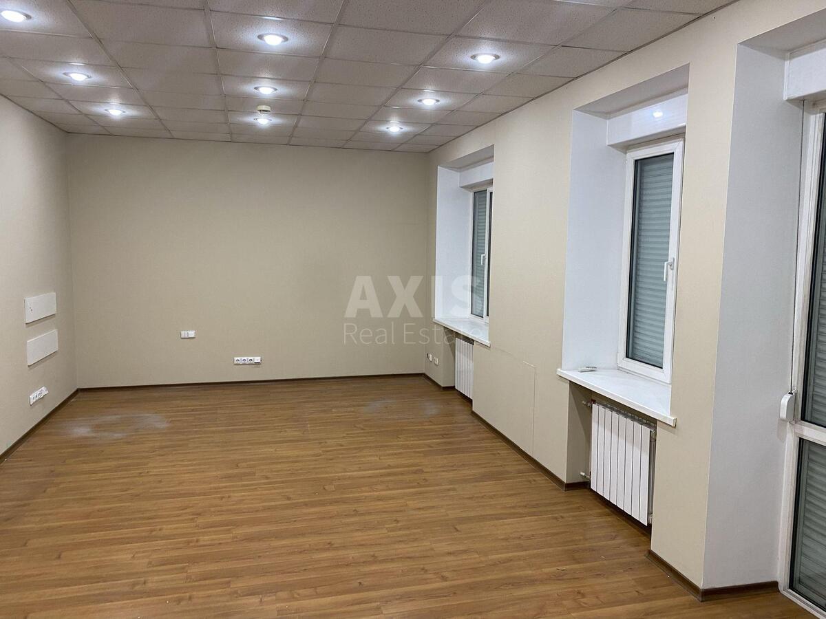 Trade object vul. Bilorus'ka 5, 295m23