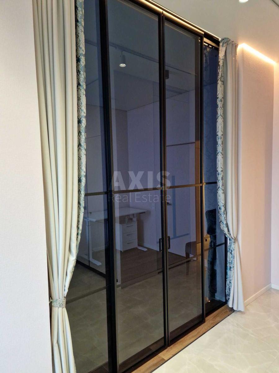 2k apartment vul. Kahovs'ka 606