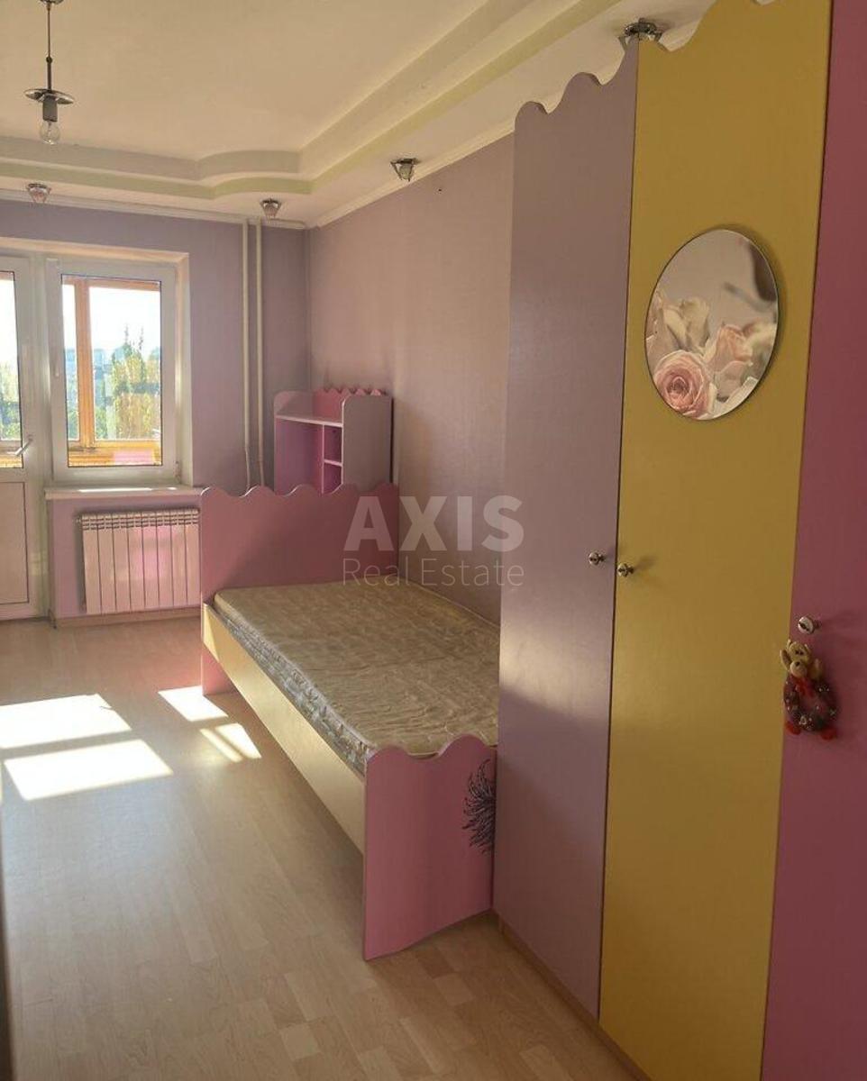3k apartment vul. Kondratjuka Jurija 47