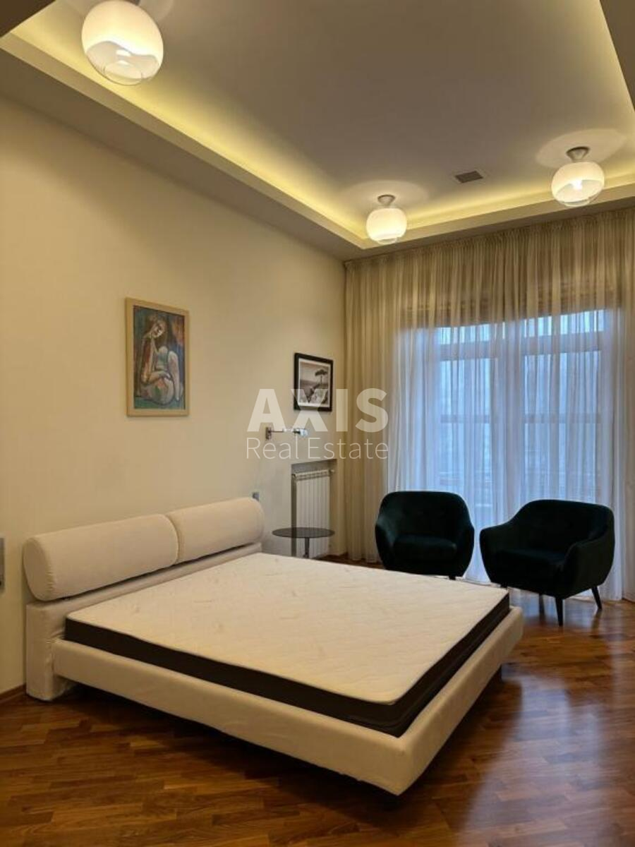 3k apartment vul. Shovkovychna 226