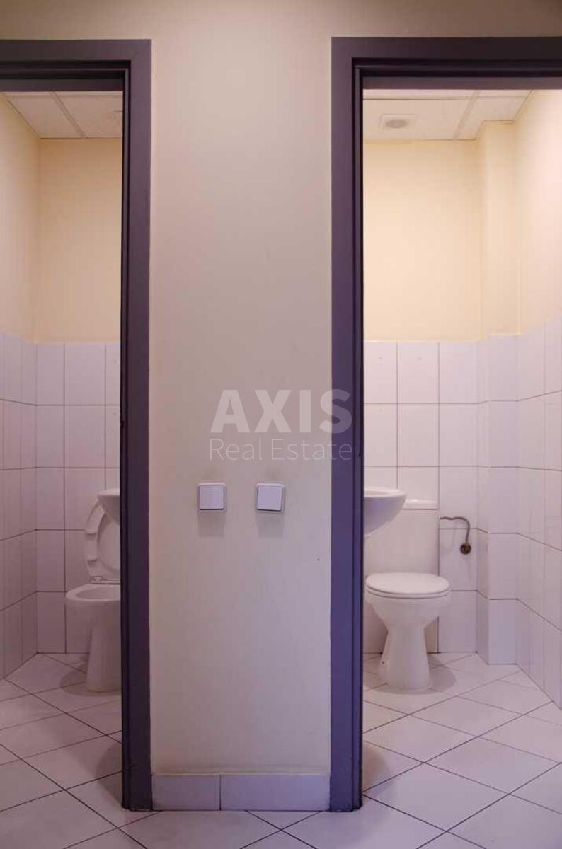 Office vul. Pymonenka Mykoly 13, 750m2591159