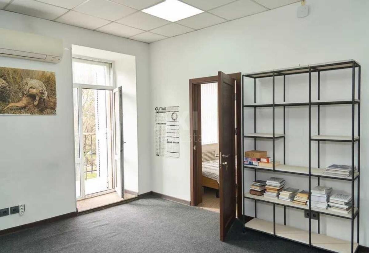 Office vul. Fedorova Ivana 10, 56m2604271
