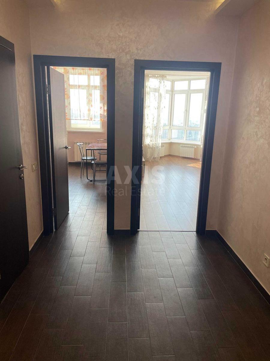 1k apartment pr-t Bazhana Mykoly 8Б5