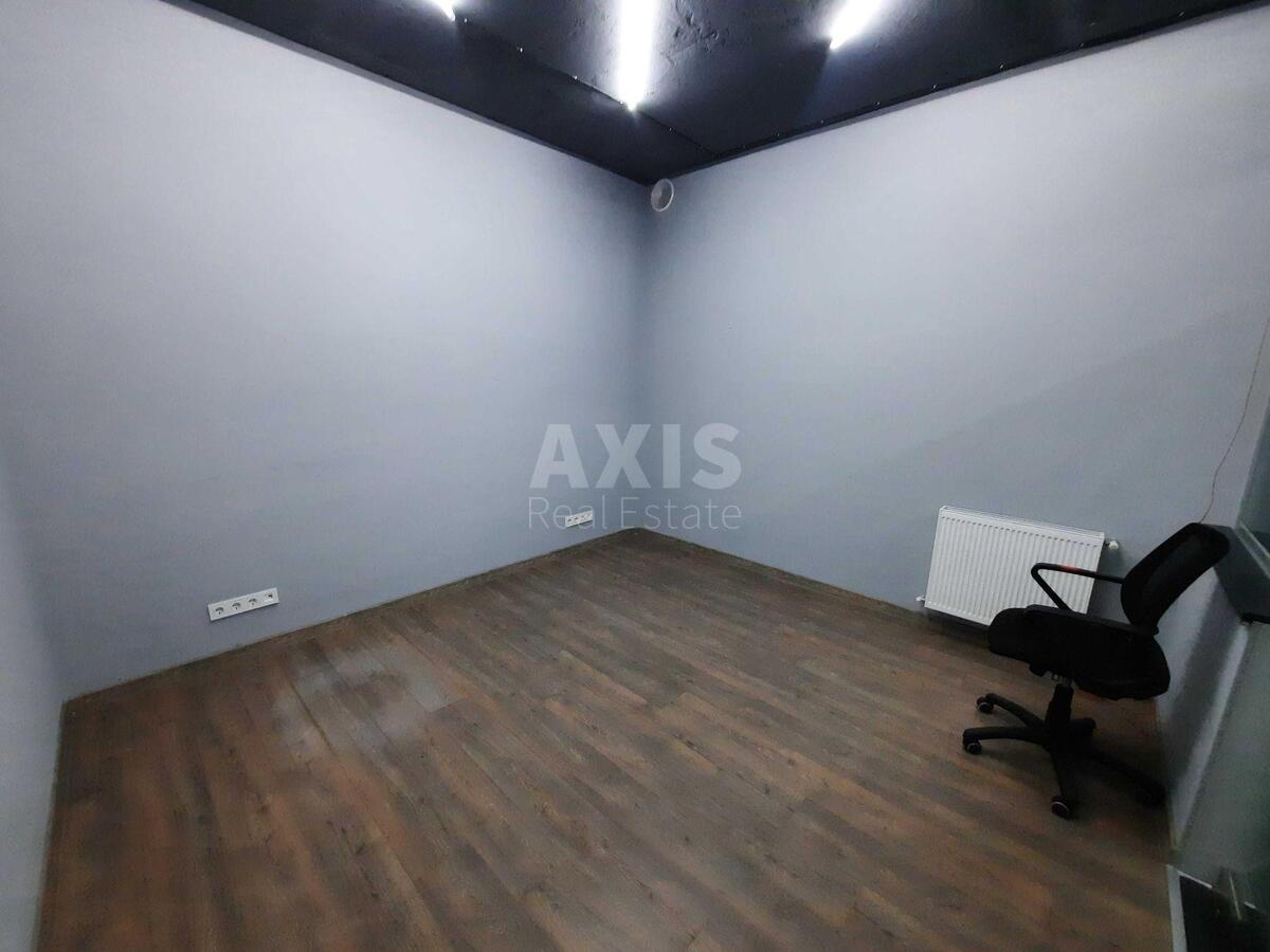Office vul. Ushyns'kogo 40, 1500m24