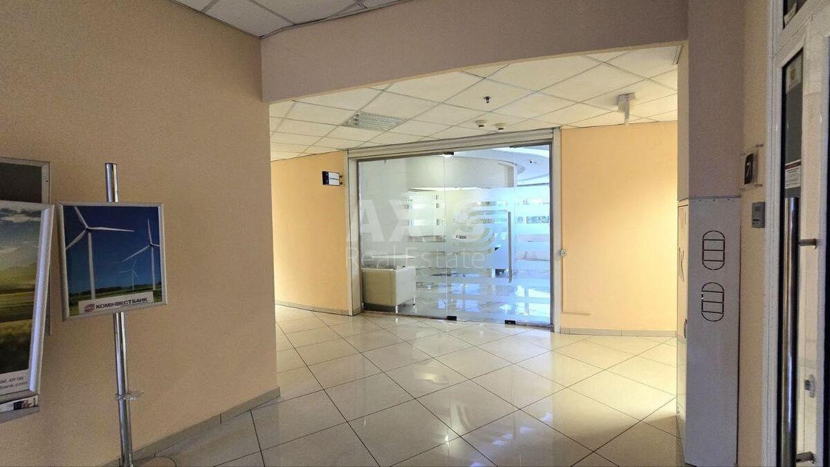 Office pr-t Golosii'vs'kyj 60, 65m27