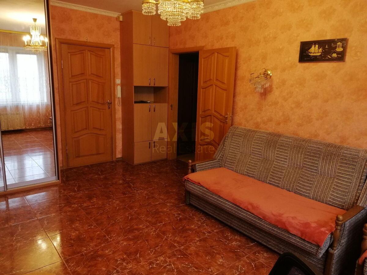 2к квартира ул. Приозерная 12641105