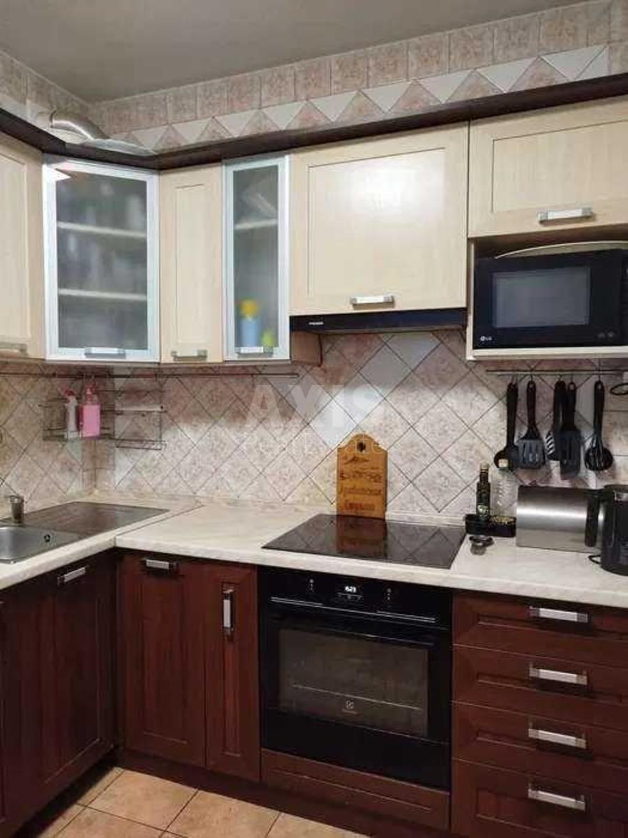 3k apartment vul. Akademika Jefremova 172