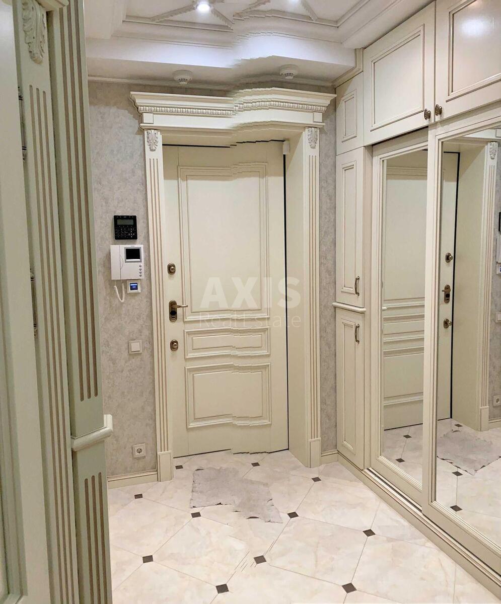 4k apartment vul. Instytuts'ka 1810