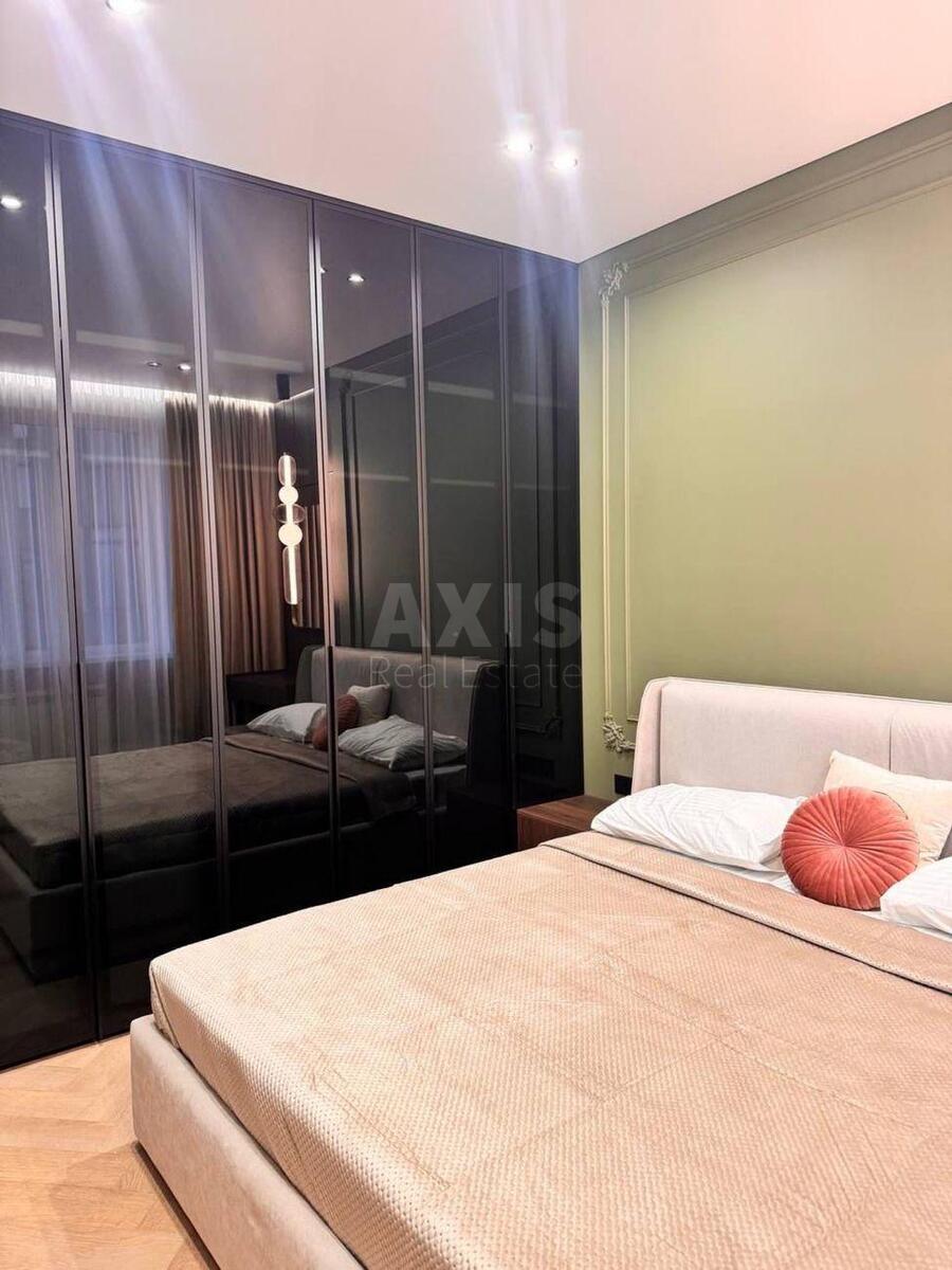 2k apartment vul. Dragomyrova Myhajla 14А7