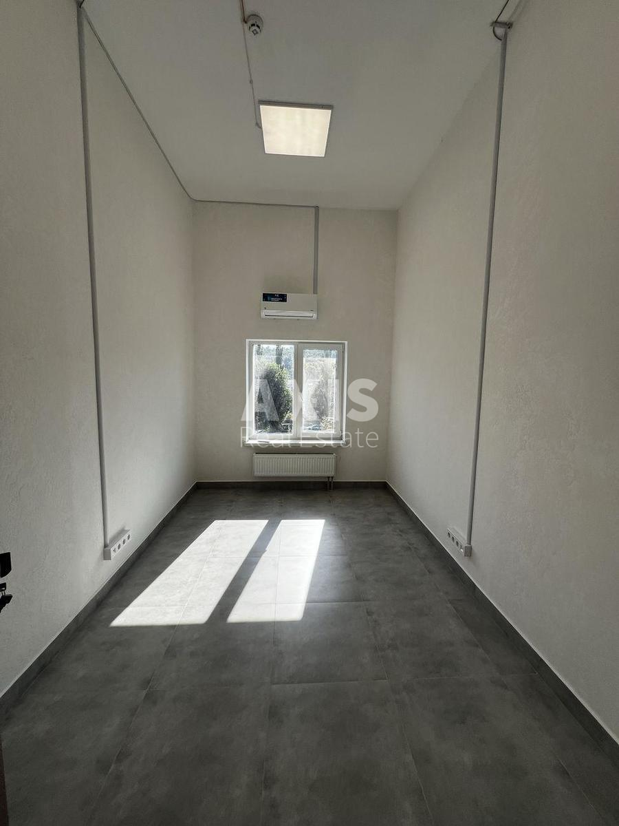Office vul. Mezhygirs'ka 87А, 250m2438116