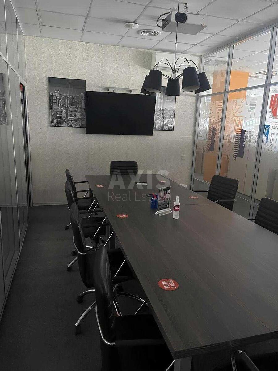 Office vul. Grinchenka Mykoly 2/1, 530m2572474
