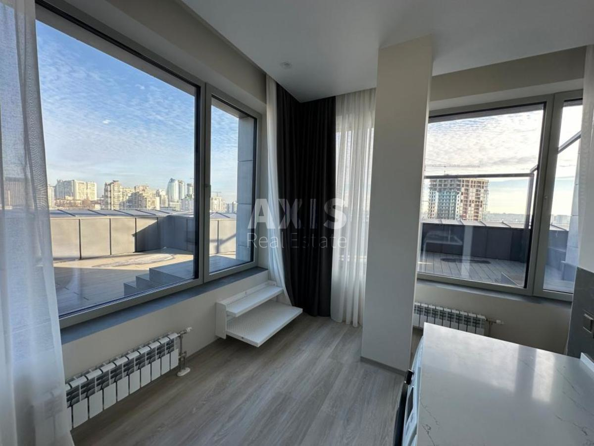 4k apartment vul. Antonovycha 1182