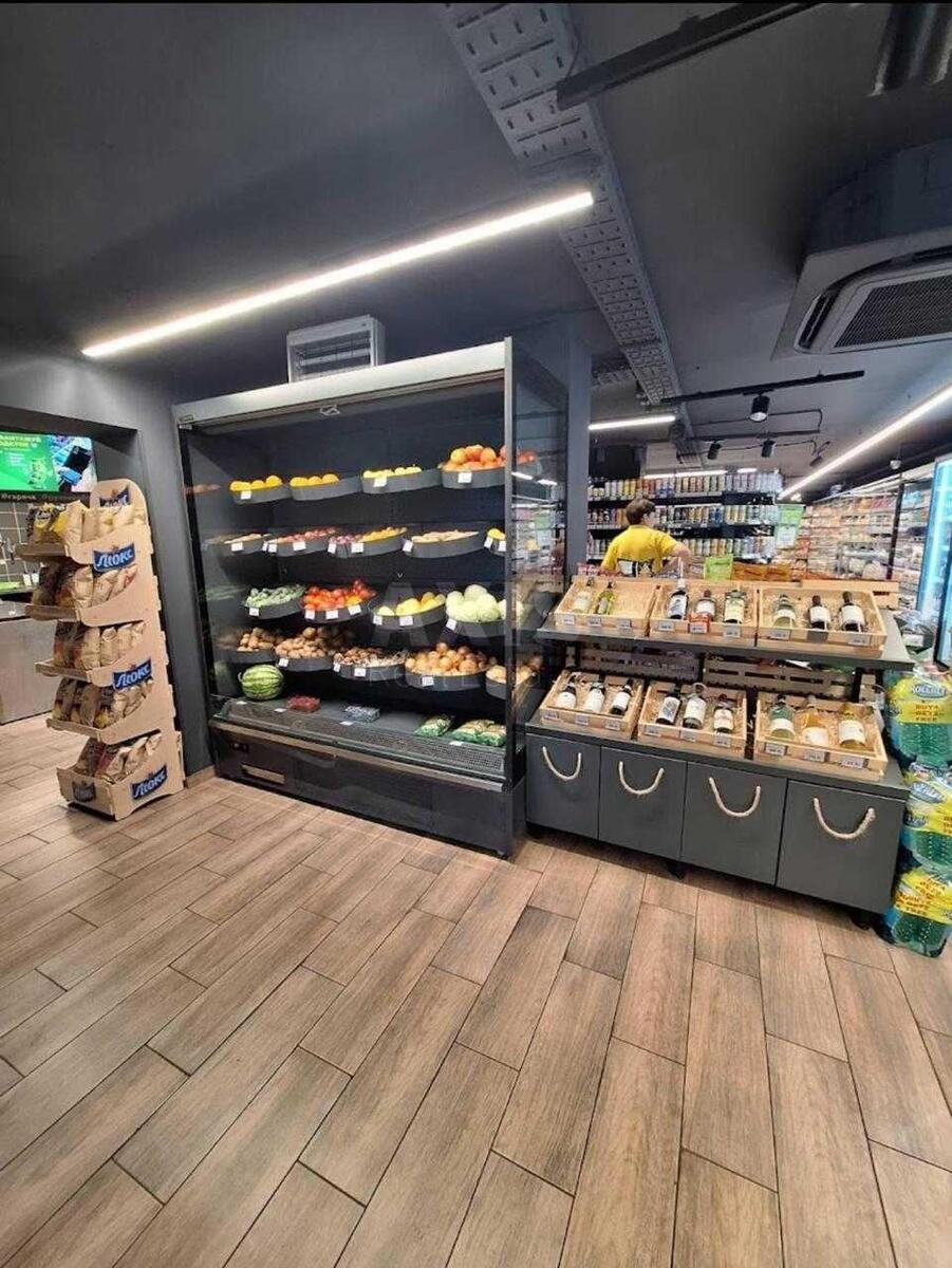 Trade object vul. Zaporozhcja Petra 13, 213m23