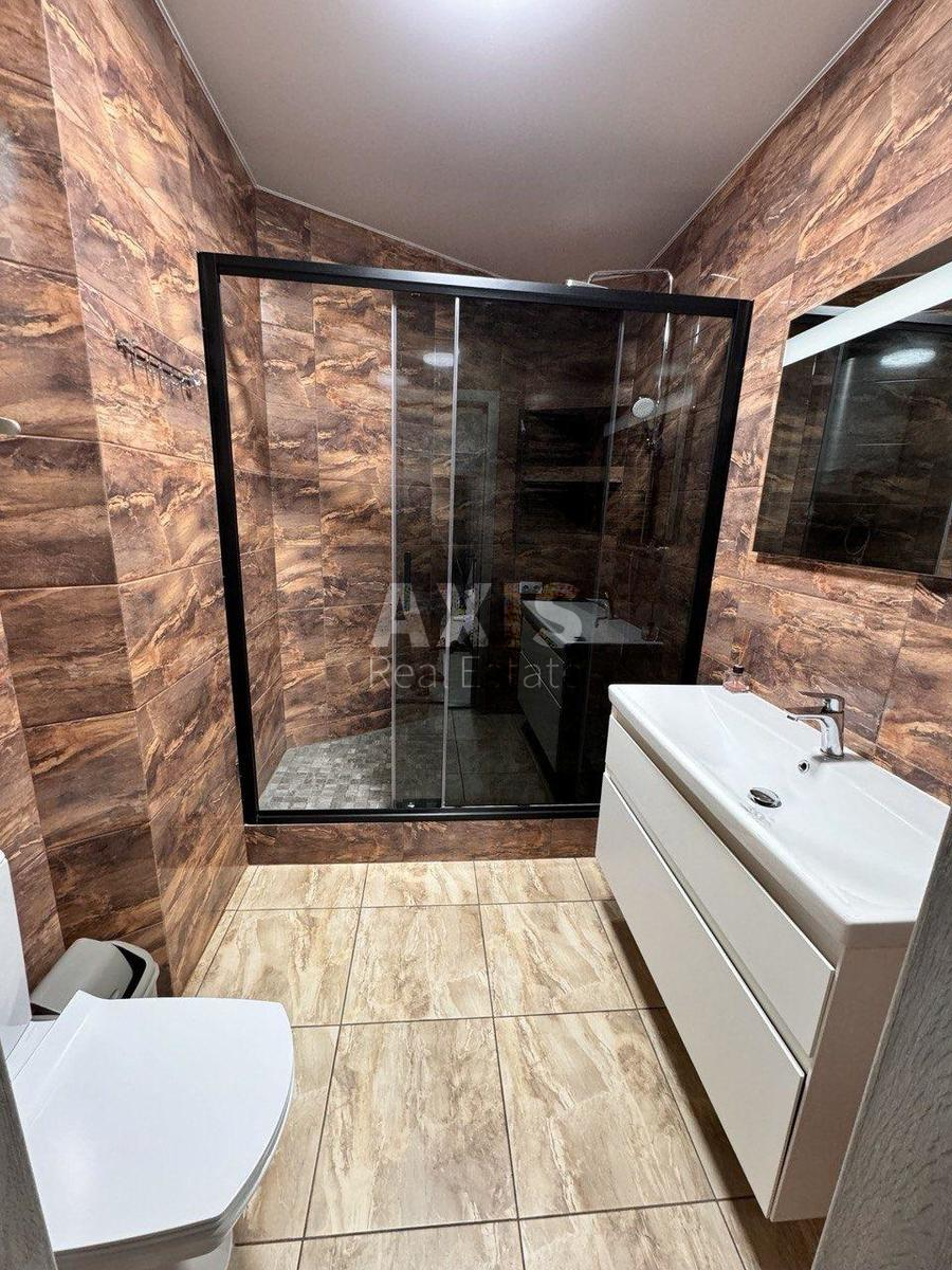 2k apartment pr-t Glushkova Akademika 61