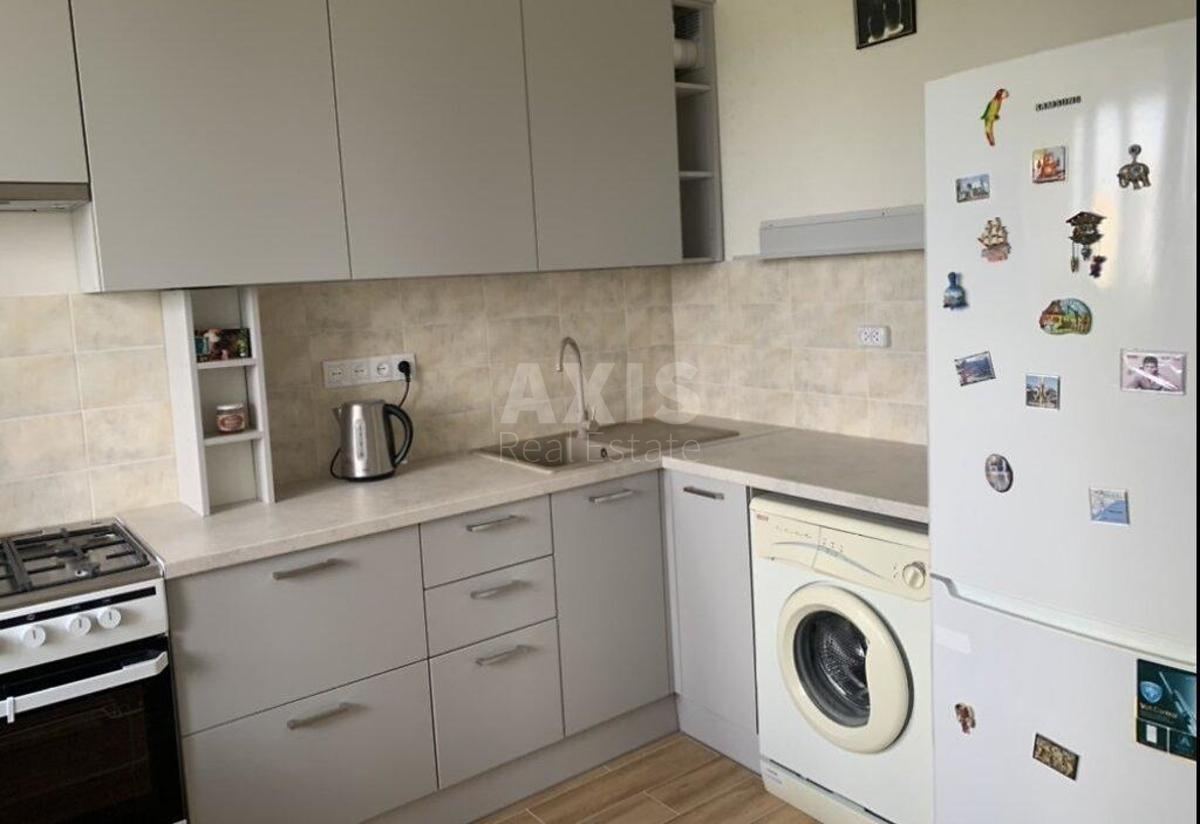 1k apartment vul. Zhmachenka Generala 183