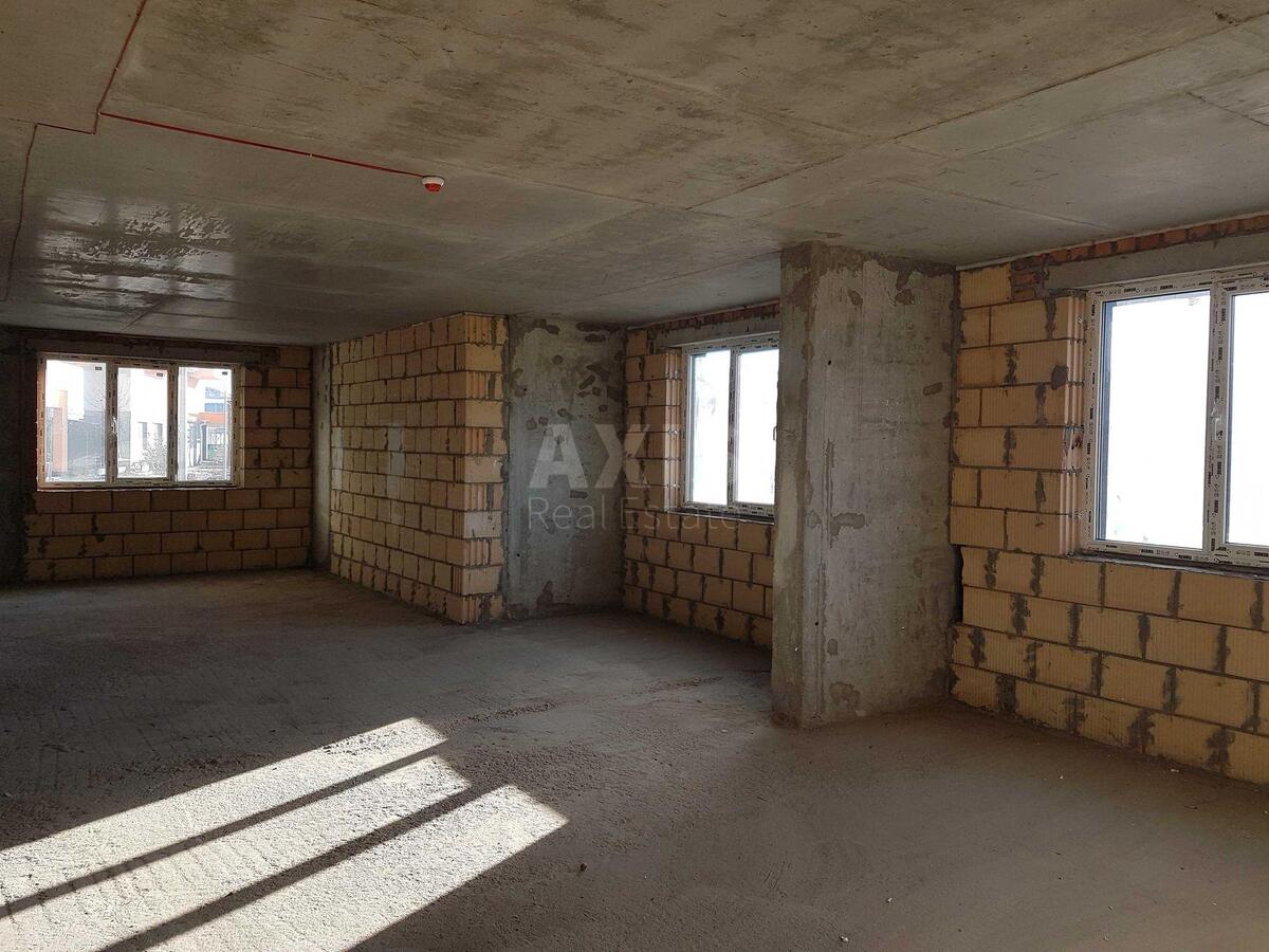 Trade object pr-t Peremogy 67А, 100m27