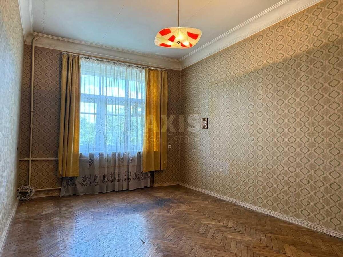 3k apartment vul. Lavrs'ka 65