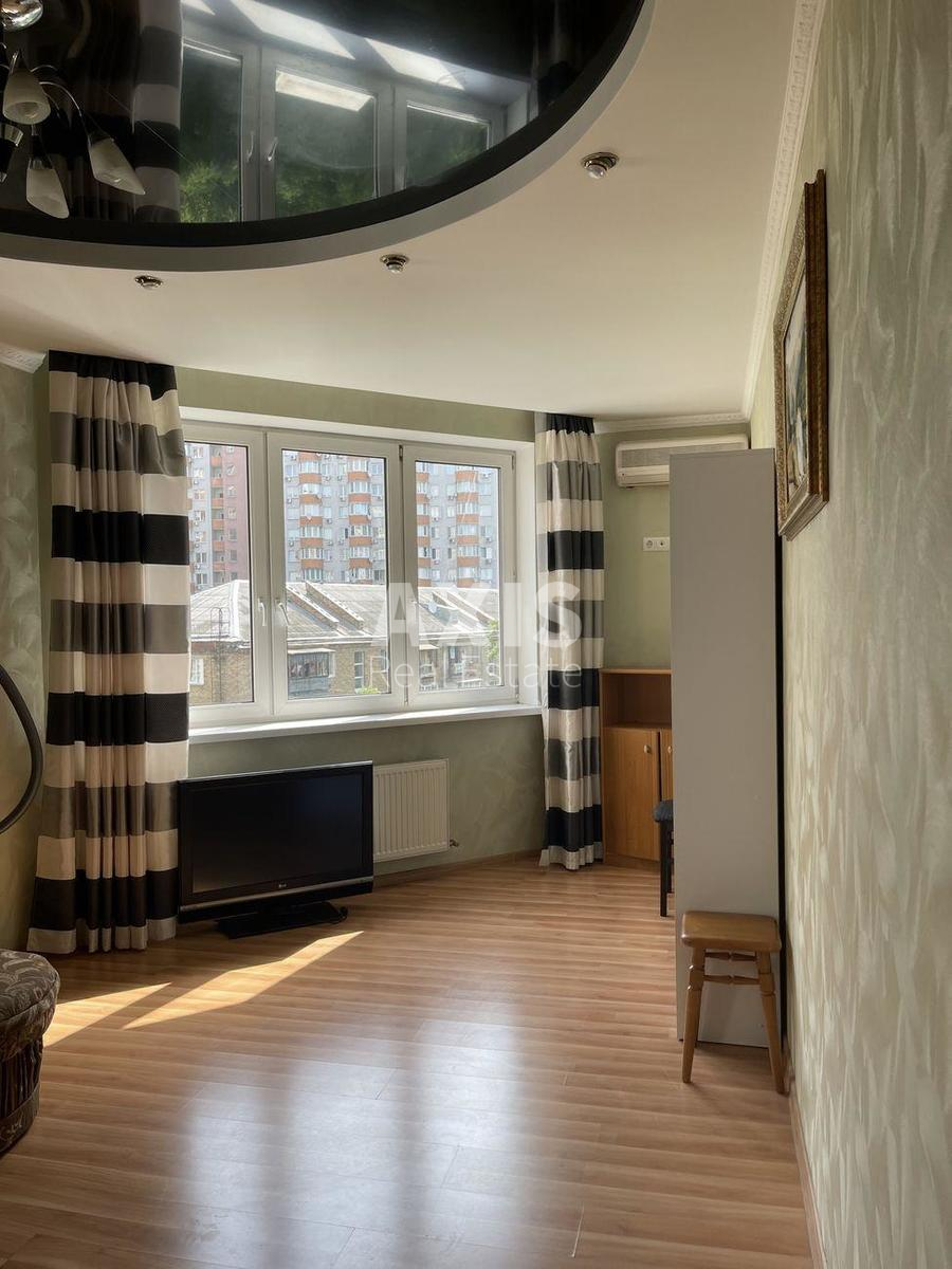 2k apartment vul. Feodosijs'ka 3В