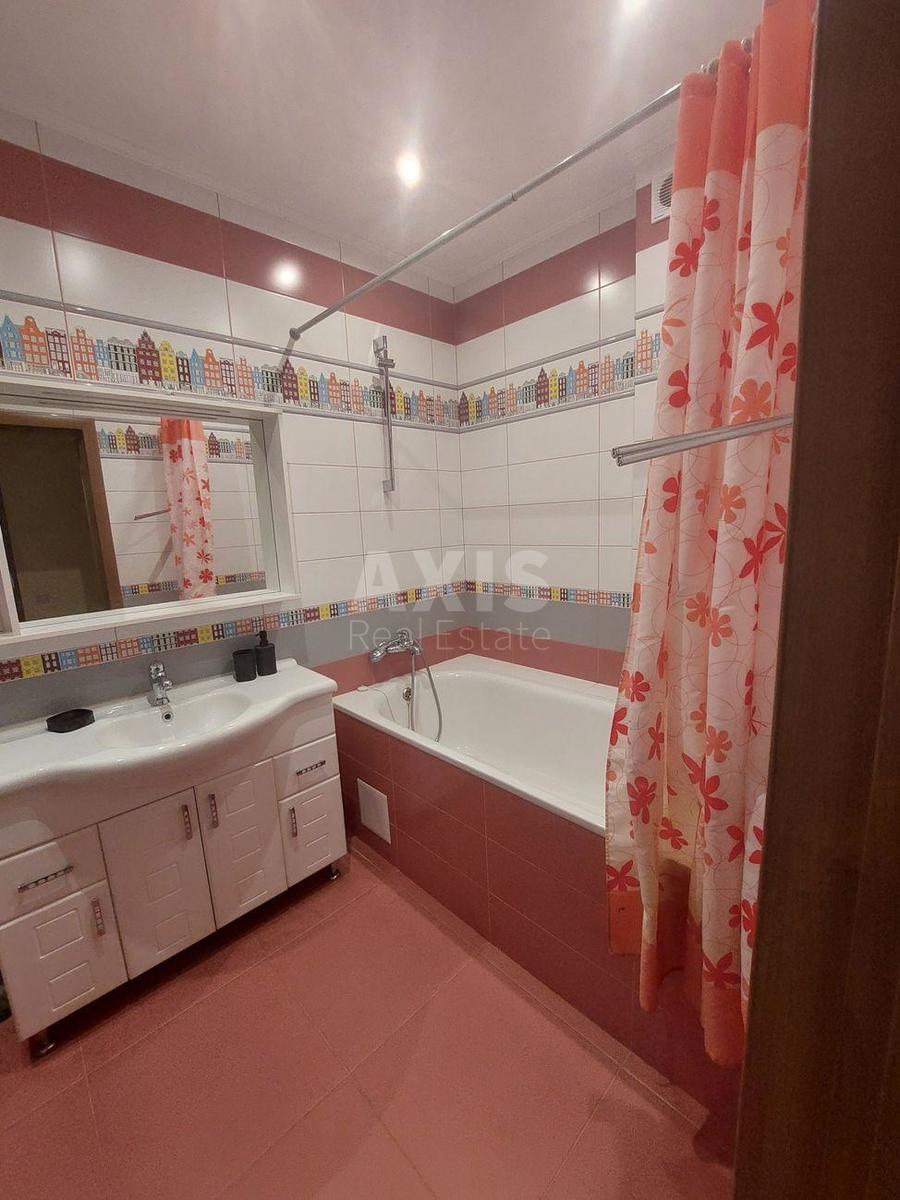 3к квартира ул. Дмитриевская 758