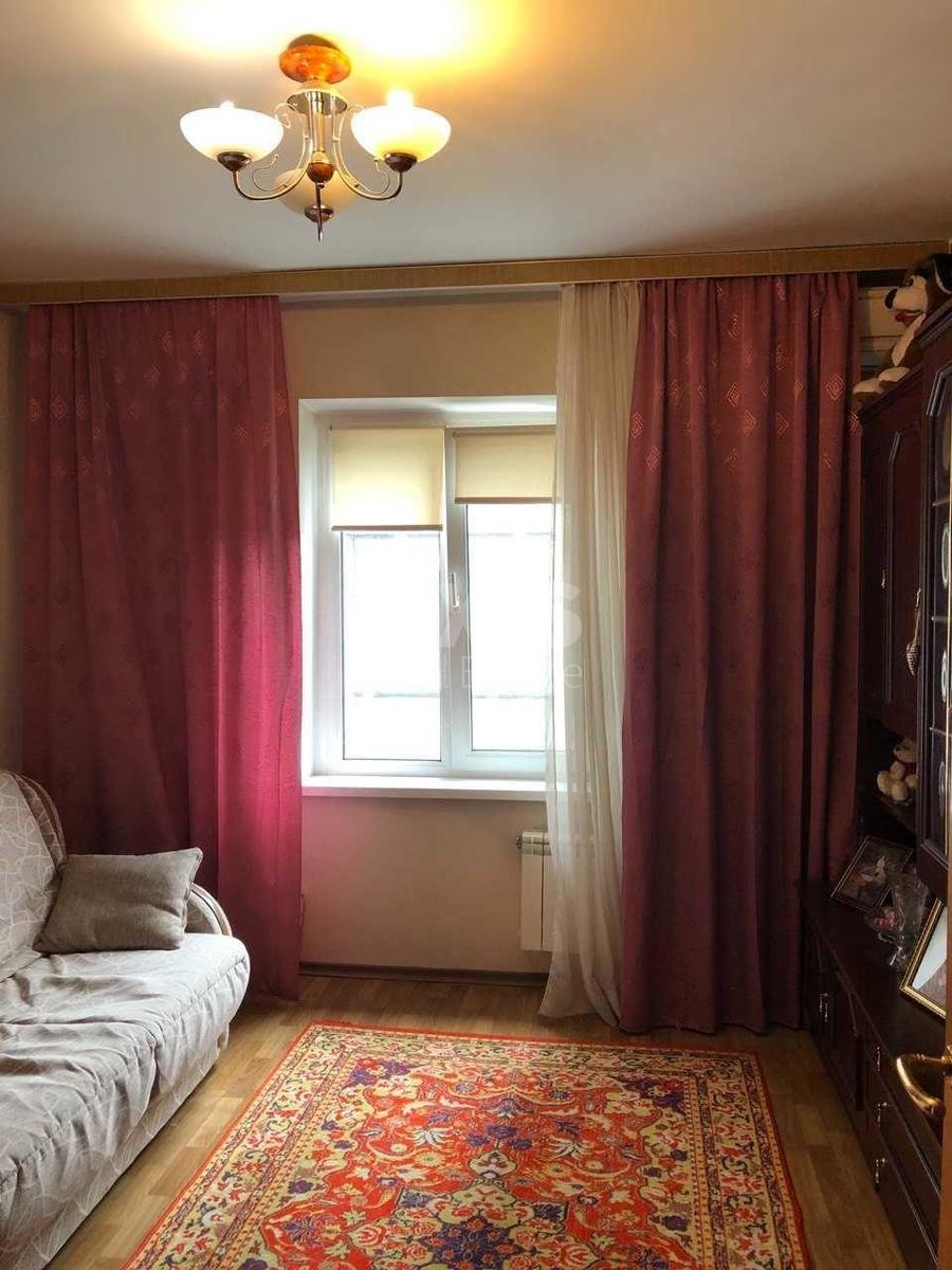 3k apartment shose Harkivs'ke 180/216
