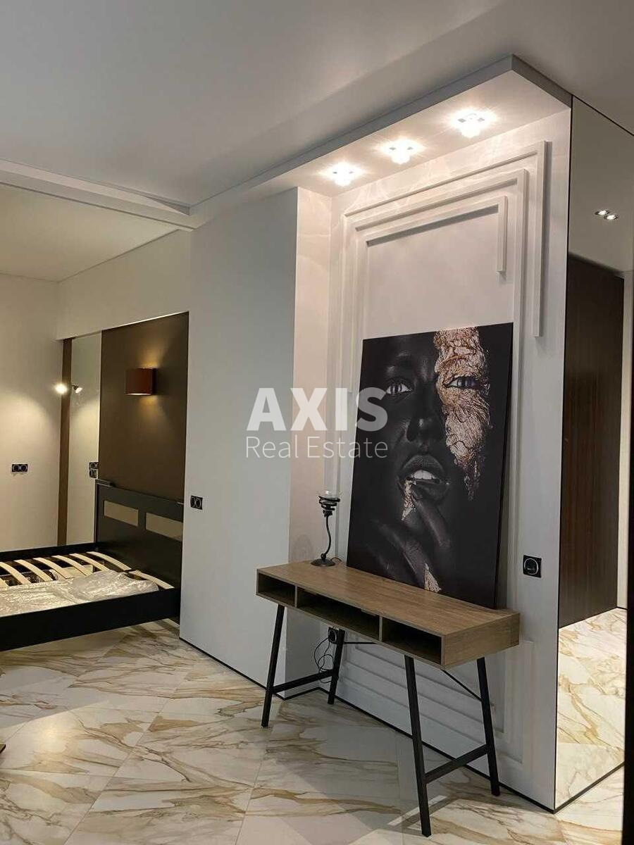 1k apartment vul. Dragomyrova Myhajla 14А9