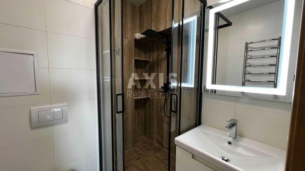 3k apartment vul. Kryvonosa Maksyma 70