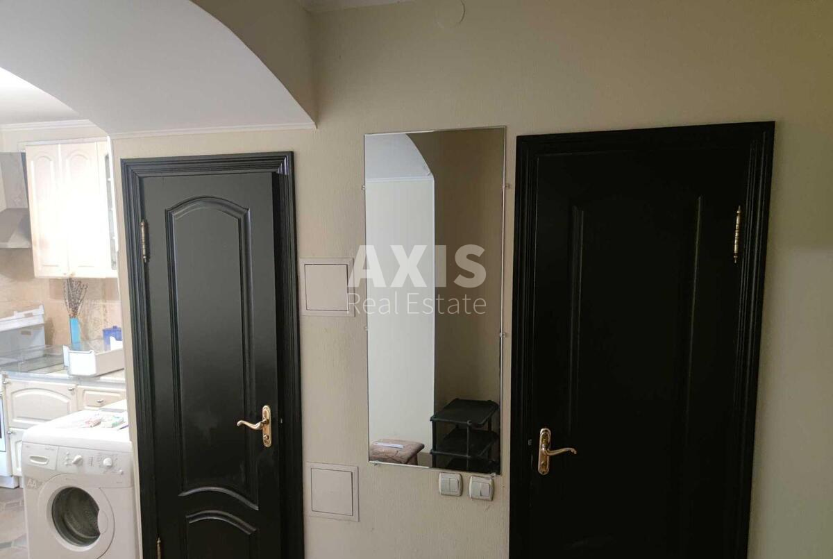 1k apartment vul. Chornovola V'jacheslava 109