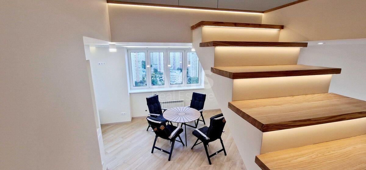 4k apartment nab. Dniprovs'ka 19А600602