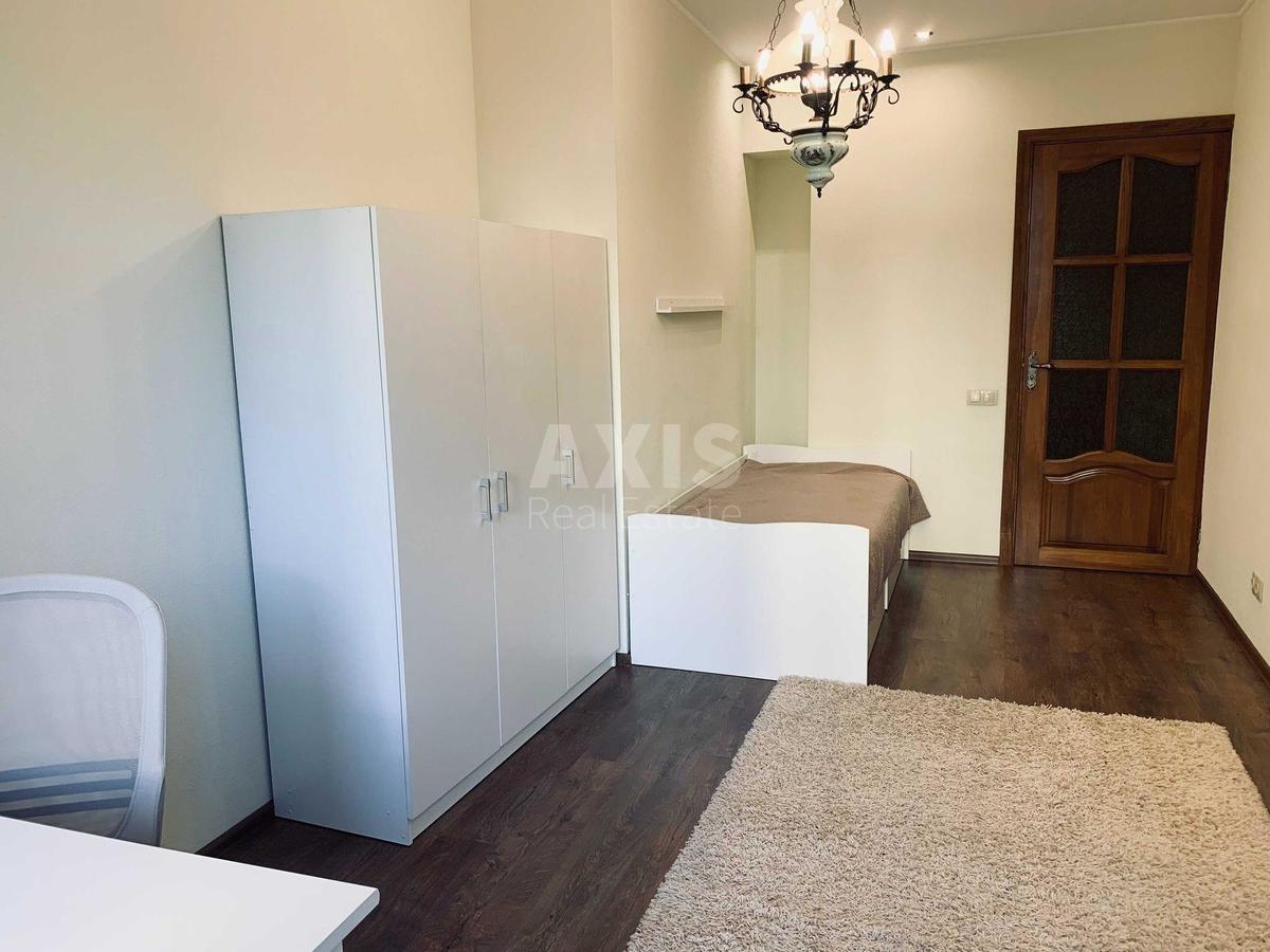 3k apartment vul. Zolotovorits'ka 410