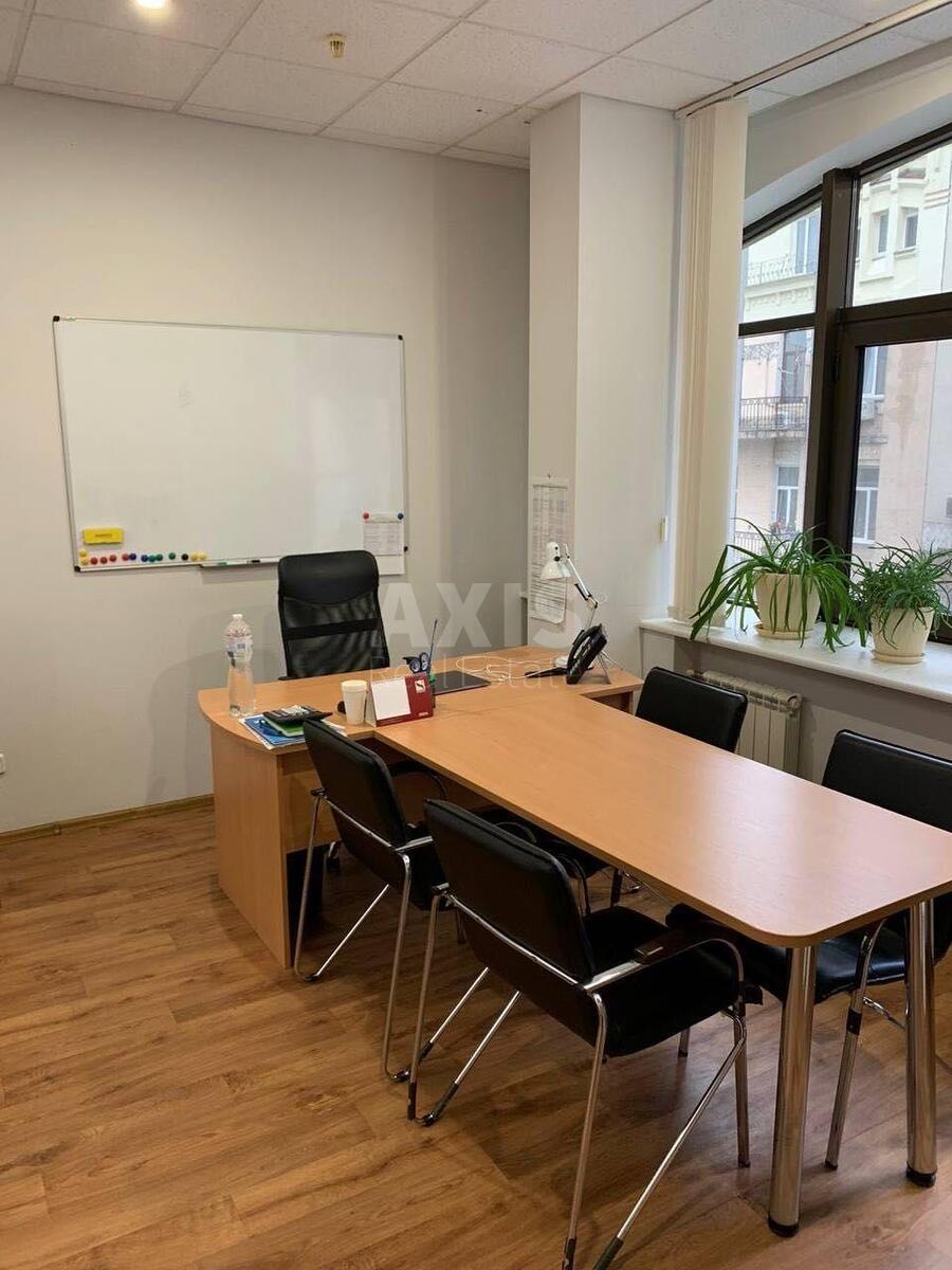 Office vul. Gonchara Olesja 41, 385m20