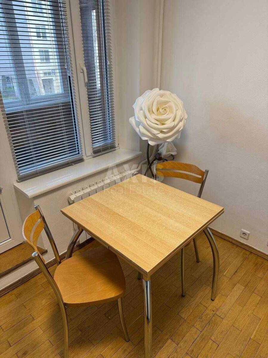 2k apartment vul. Zhmachenka Generala 161
