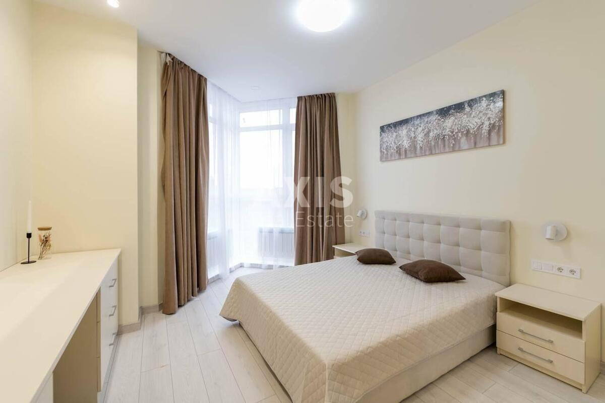 1k apartment vul. Dragomyrova Myhajla 14А0