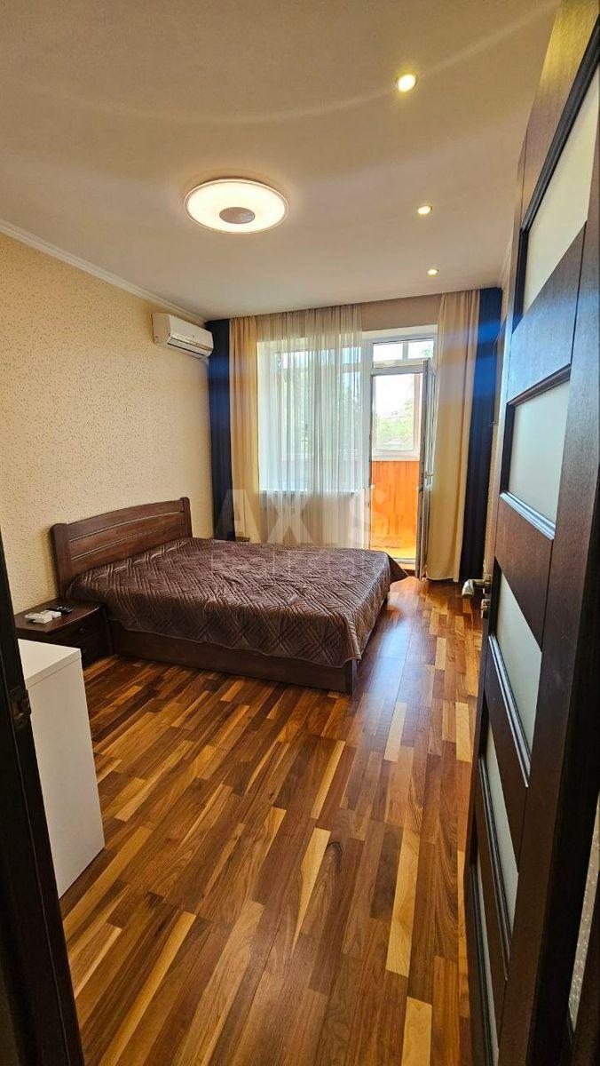 2k apartment pr-t Sobornosti 6569270