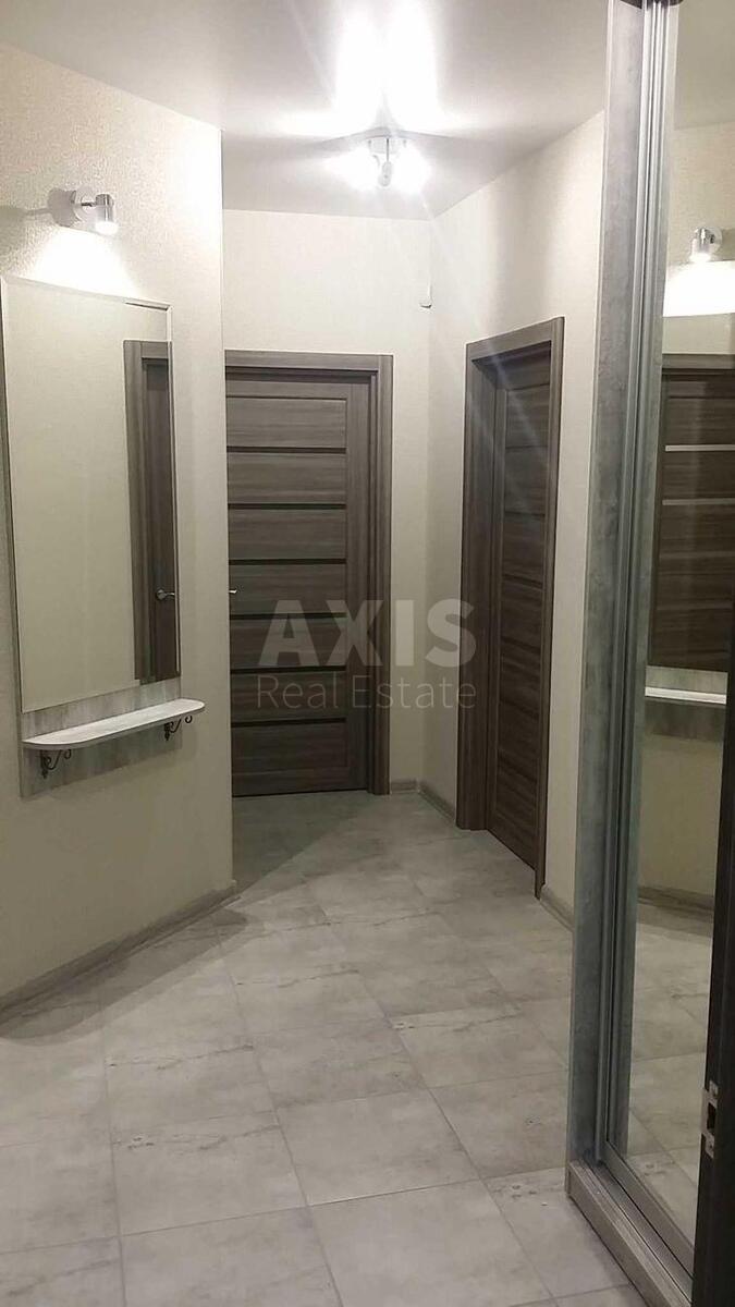 2k apartment vul. Yulia Zdanovska 46/1613385