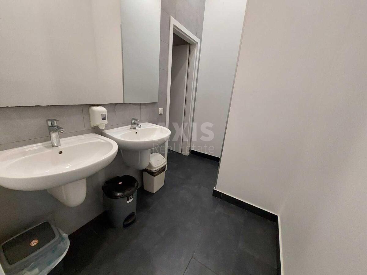Office vul. Bul'varno-Kudrjavs'ka 24, 336m24
