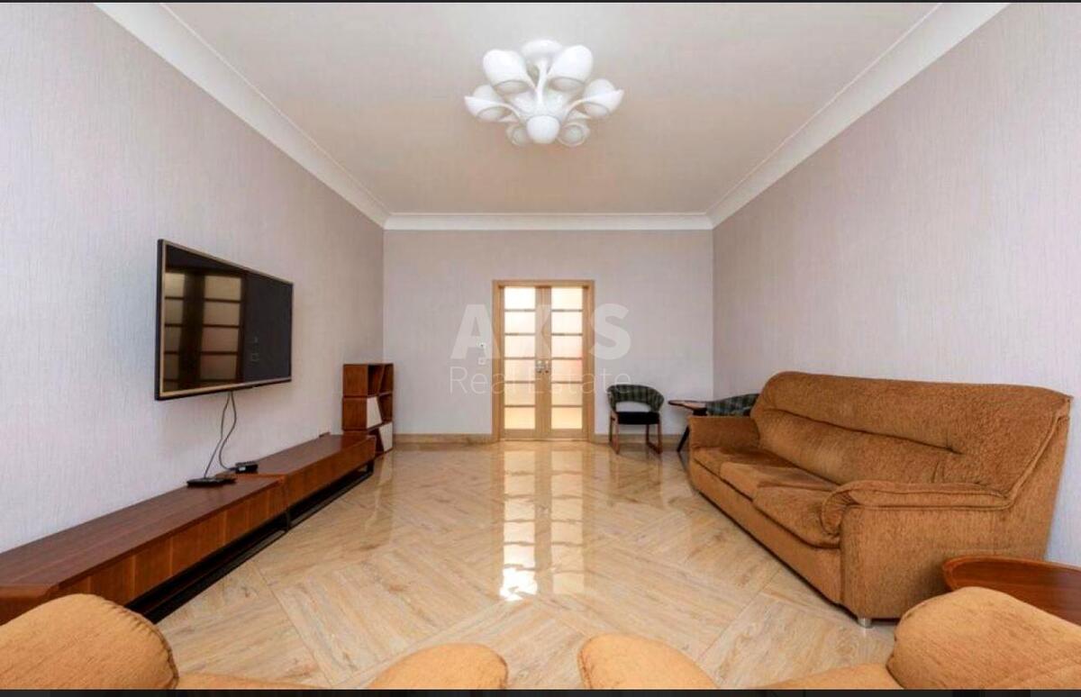 2k apartment nab. Dniprovs'ka 14610436