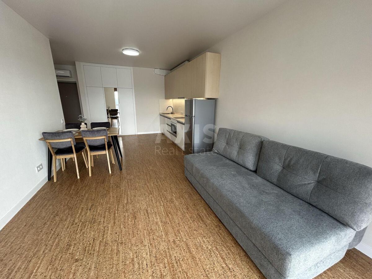 2k apartment nab. Dniprovs'ka 15567090