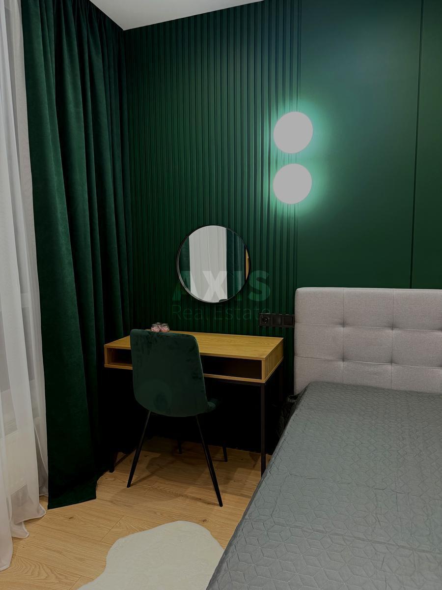 1k apartment vul. Saljutna 2Б610844