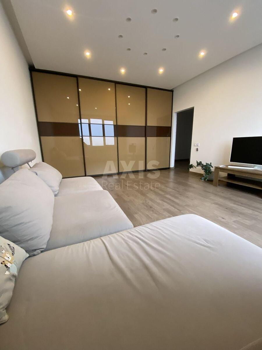 3k apartment vul. Demii'vs'ka 134