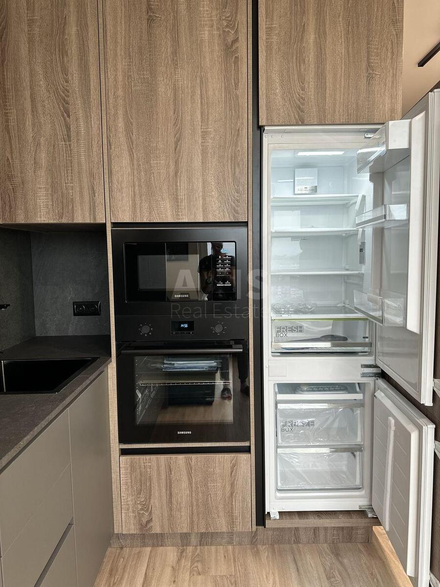 1k apartment vul. Rodyny Kristeriv 20614240